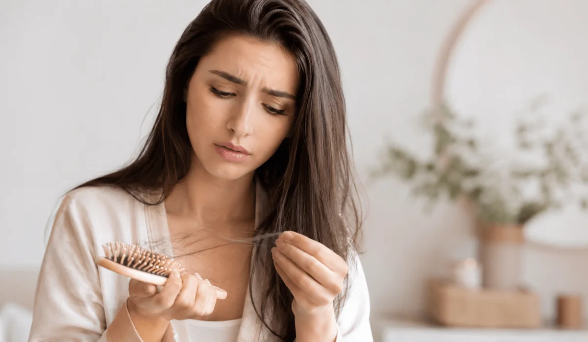 Postpartum Hair Loss: When It Starts and How to Manage It