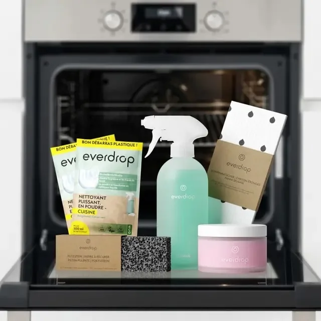 Effective and 100% Biodegradable Oven Cleaning Tips 🌱